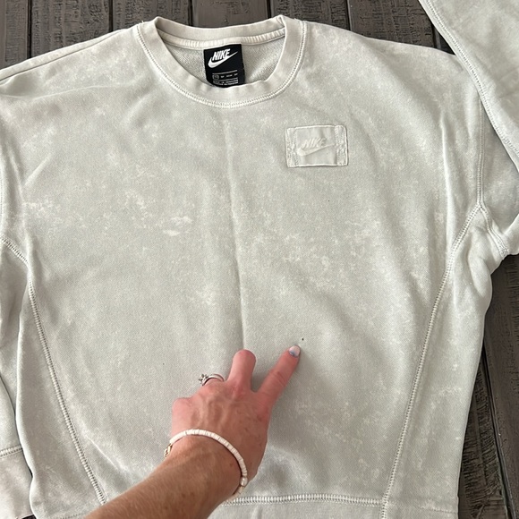 Nike Pale Sea Green Fitted Sweatshirt - Picture 5 of 7